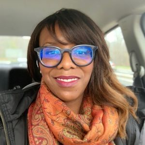Meet your Posher, Camille